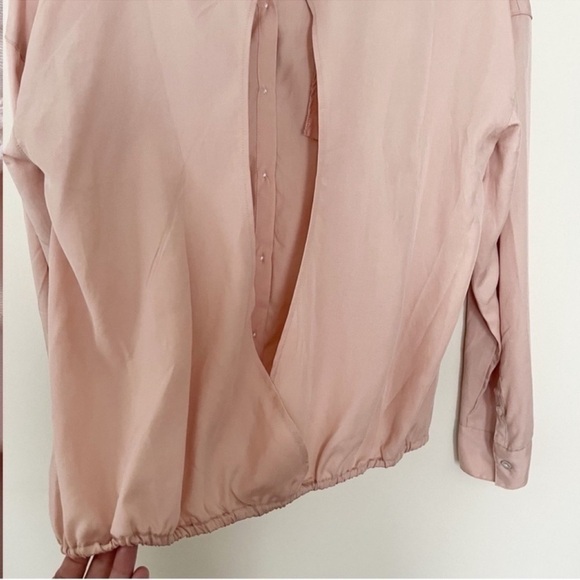 Free people Pink Open Back Long Sleeve Blouse NEW Size 10 Lyocell Button Front - Picture 13 of 13